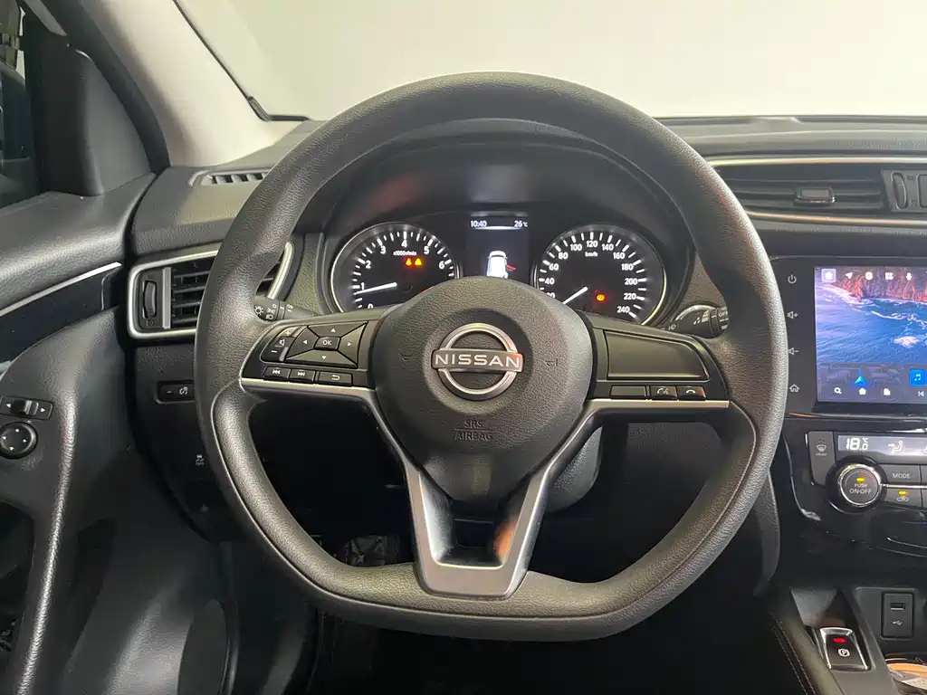 Nissan Qashqai — фото 29