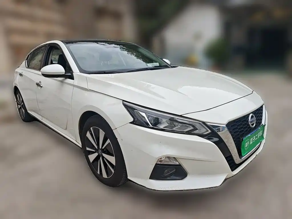 Nissan Teana — фото 3