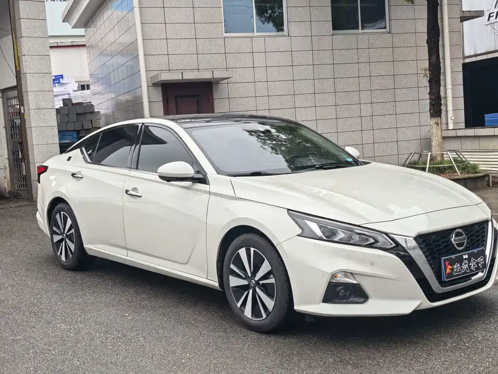 Nissan Teana — фото 3