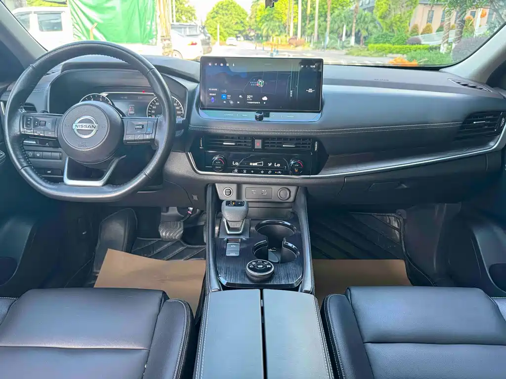 Nissan X-Trail — фото 10