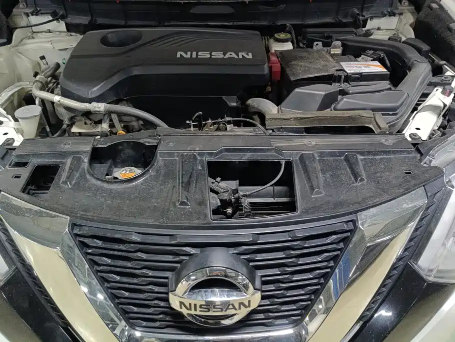 Nissan X-Trail — фото 10