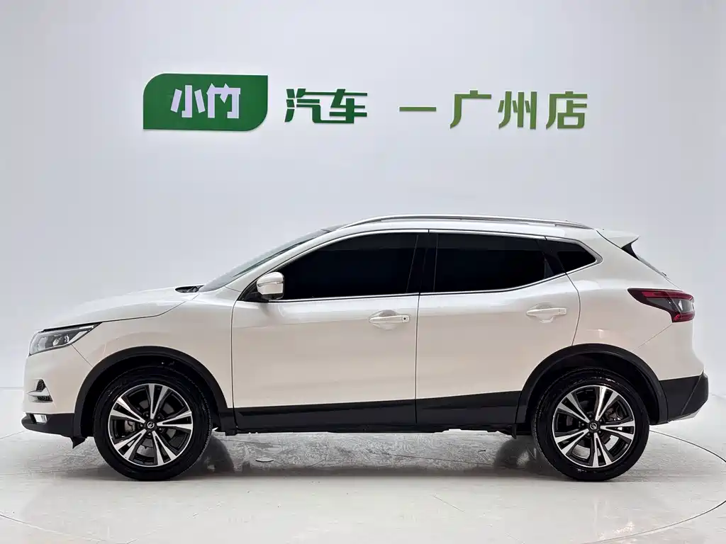 Nissan Qashqai — фото 6