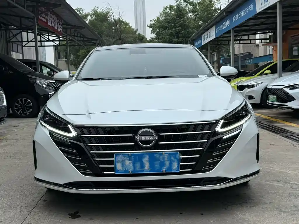 Nissan Teana — фото 2