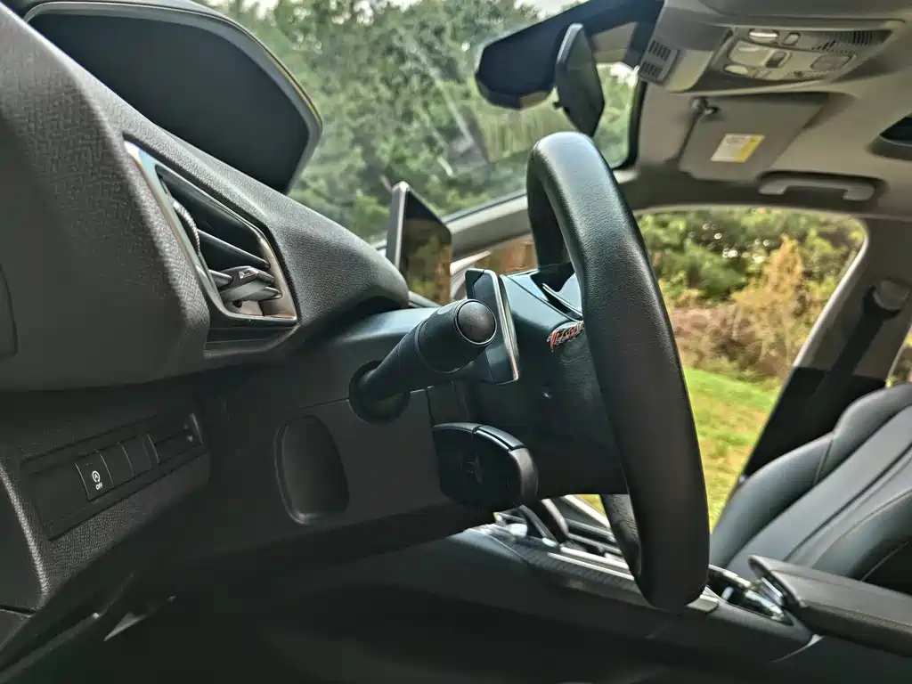 Peugeot 4008 — фото 11