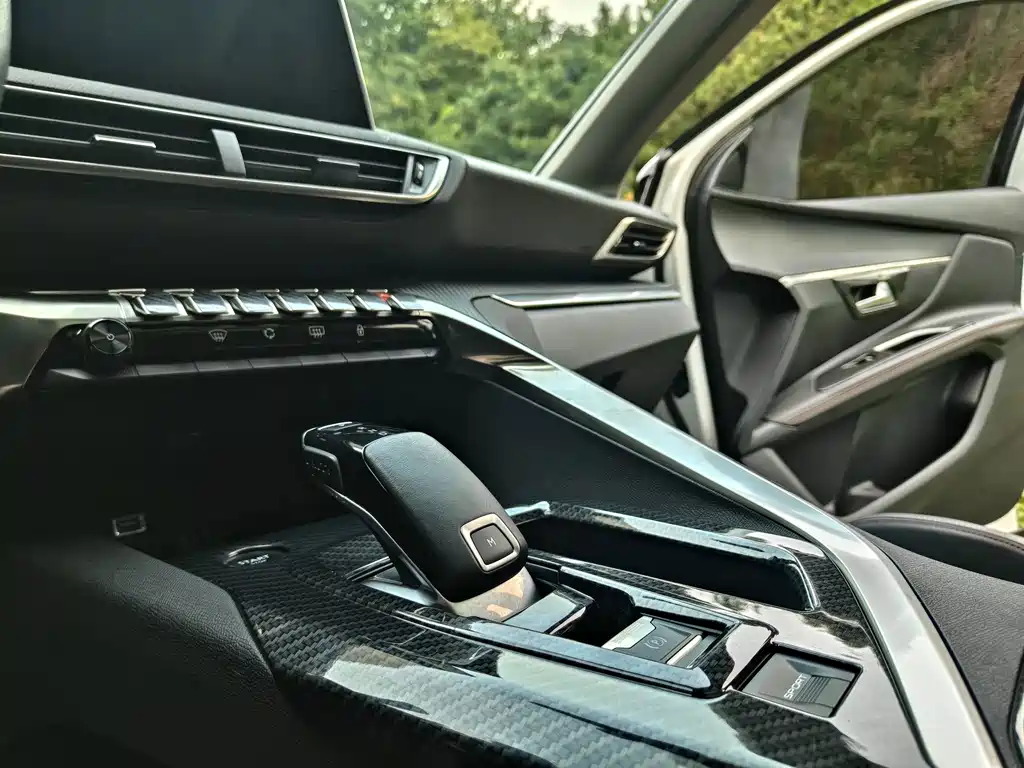 Peugeot 4008 — фото 14