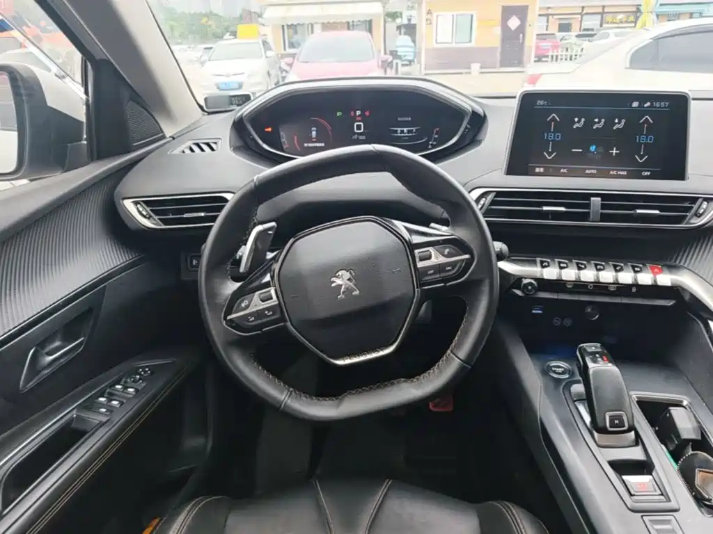 Peugeot 4008 — фото 11