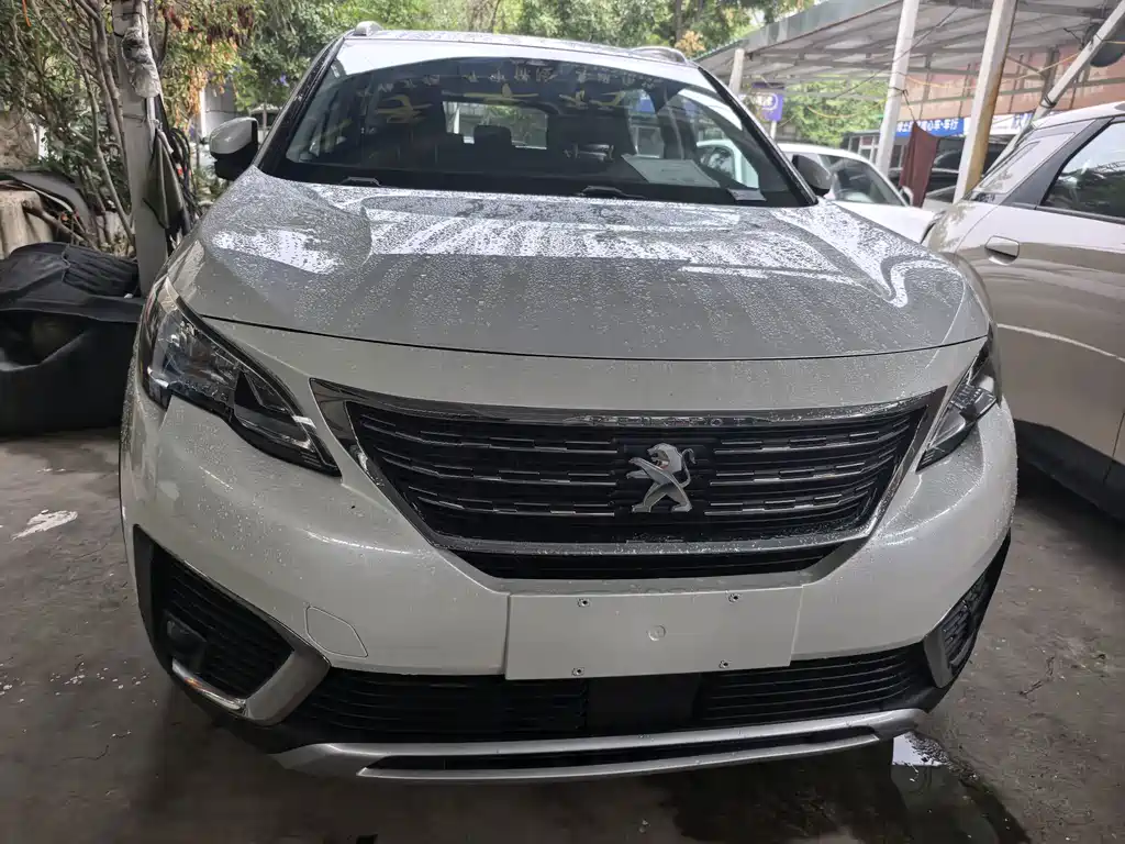 Peugeot 5008 — фото 2