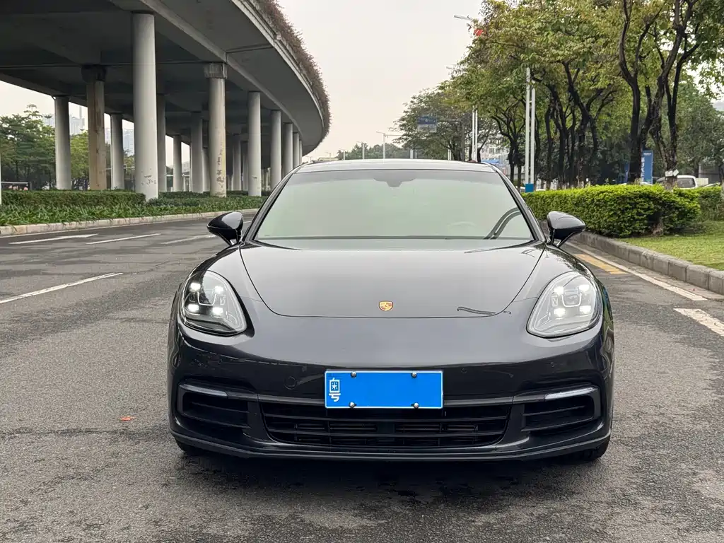 Porsche Panamera — фото 2