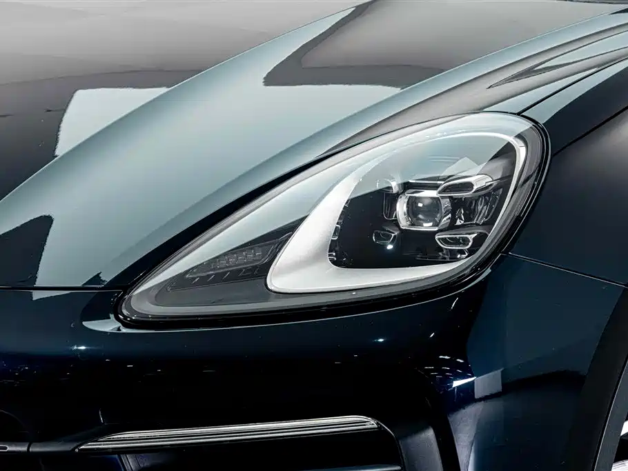 Porsche Cayenne Hybrid — фото 4