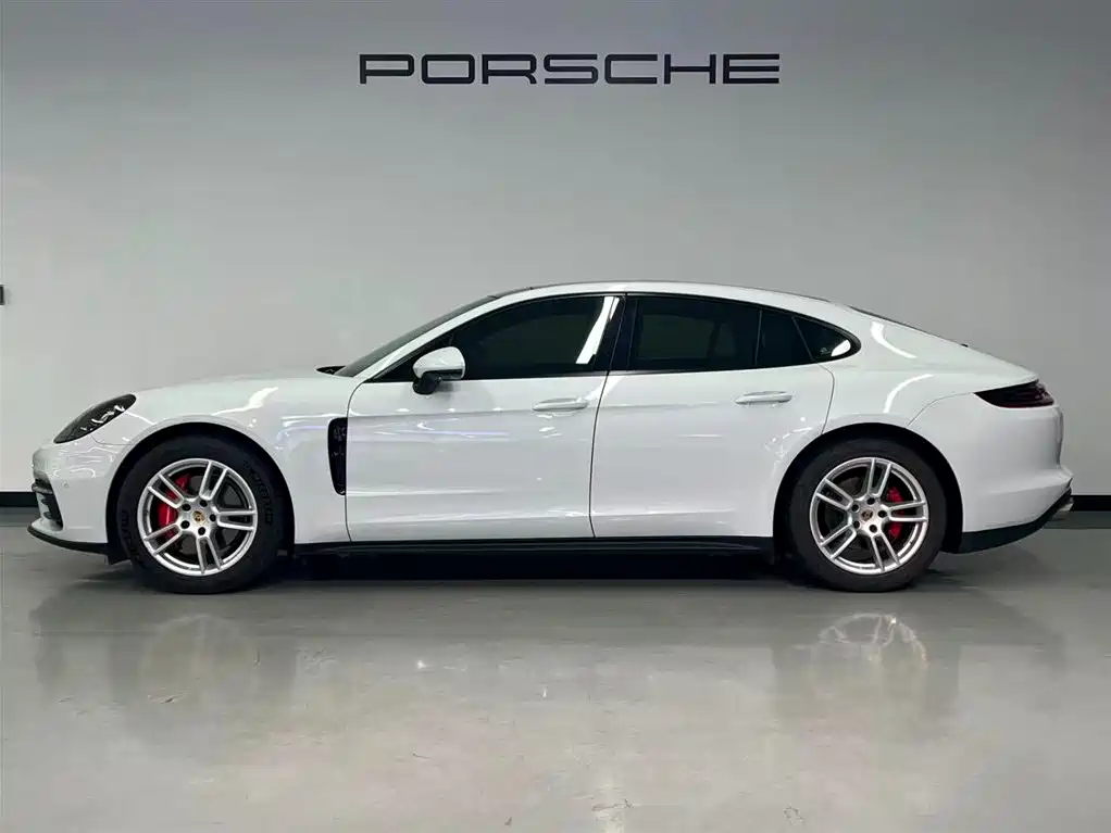 Porsche Panamera — фото 4