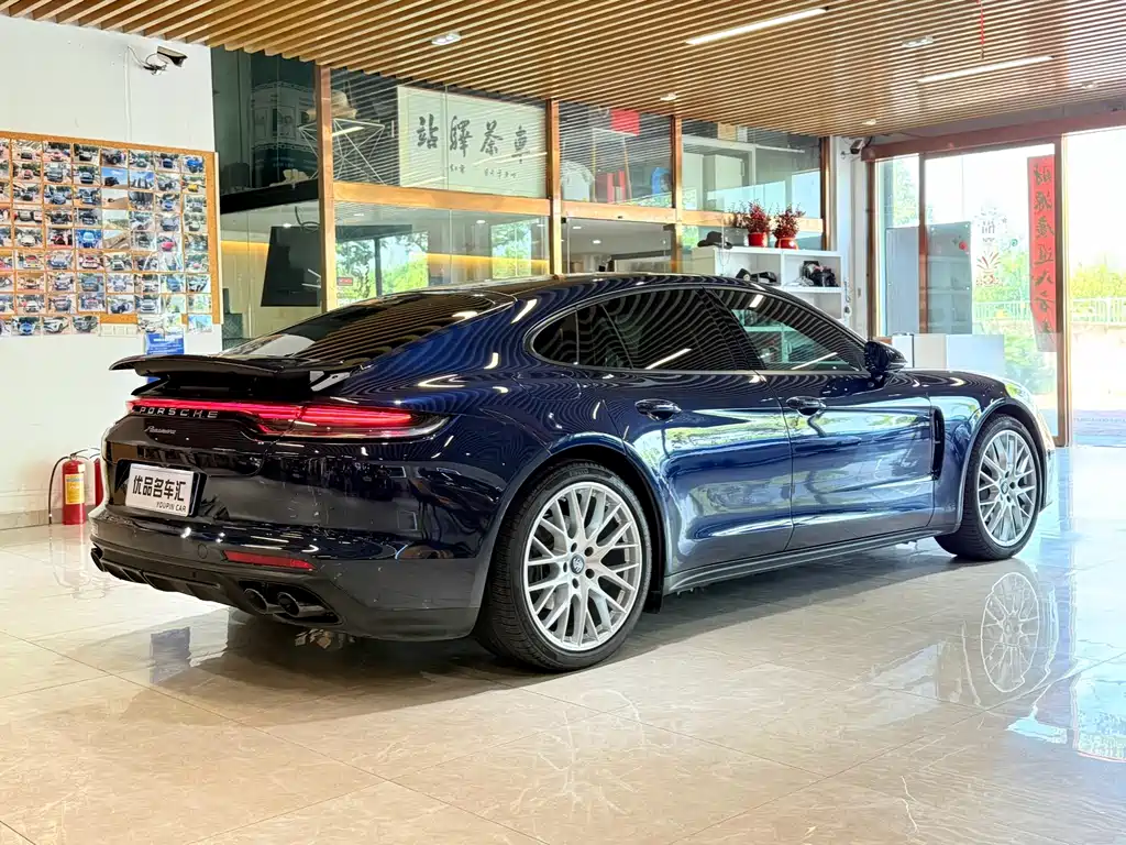 Porsche Panamera — фото 4