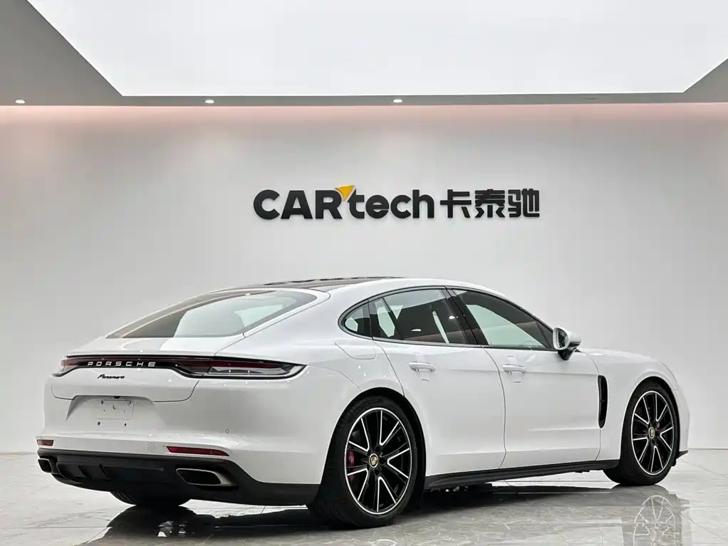 Porsche Panamera — фото 5