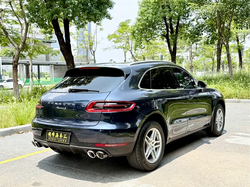 Porsche Macan — фото 6