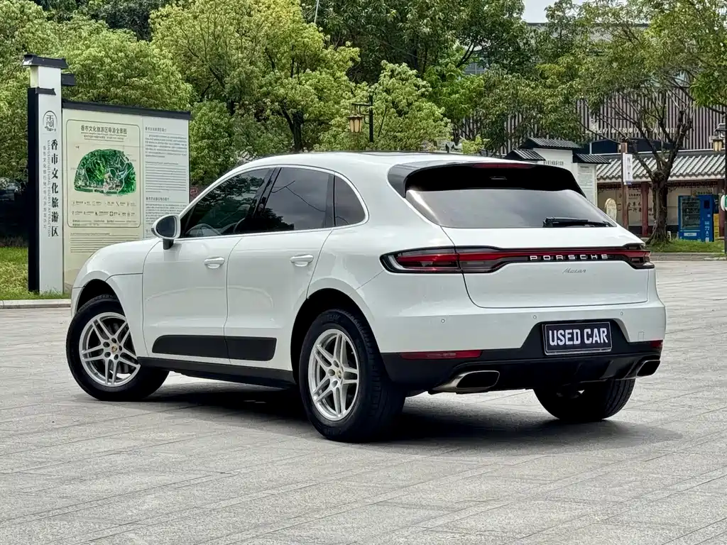Porsche Macan — фото 6