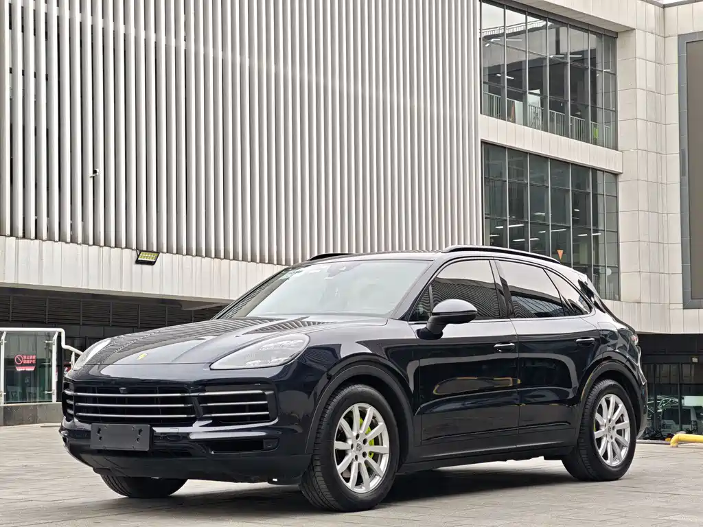 Porsche Cayenne Hybrid — фото 4