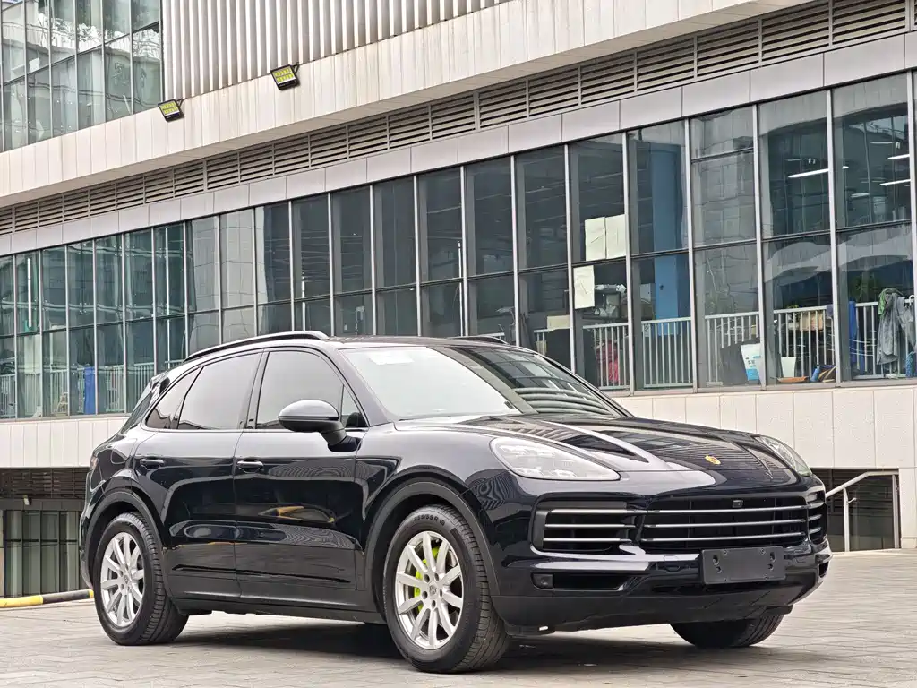Porsche Cayenne Hybrid — фото 6