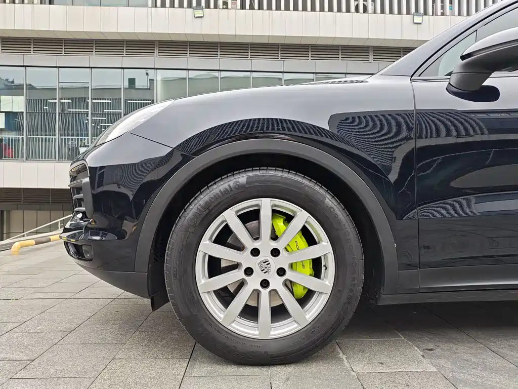 Porsche Cayenne Hybrid — фото 8