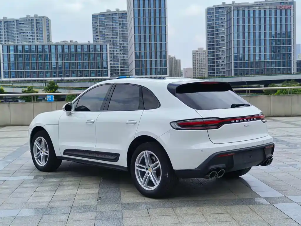 Porsche Macan — фото 5