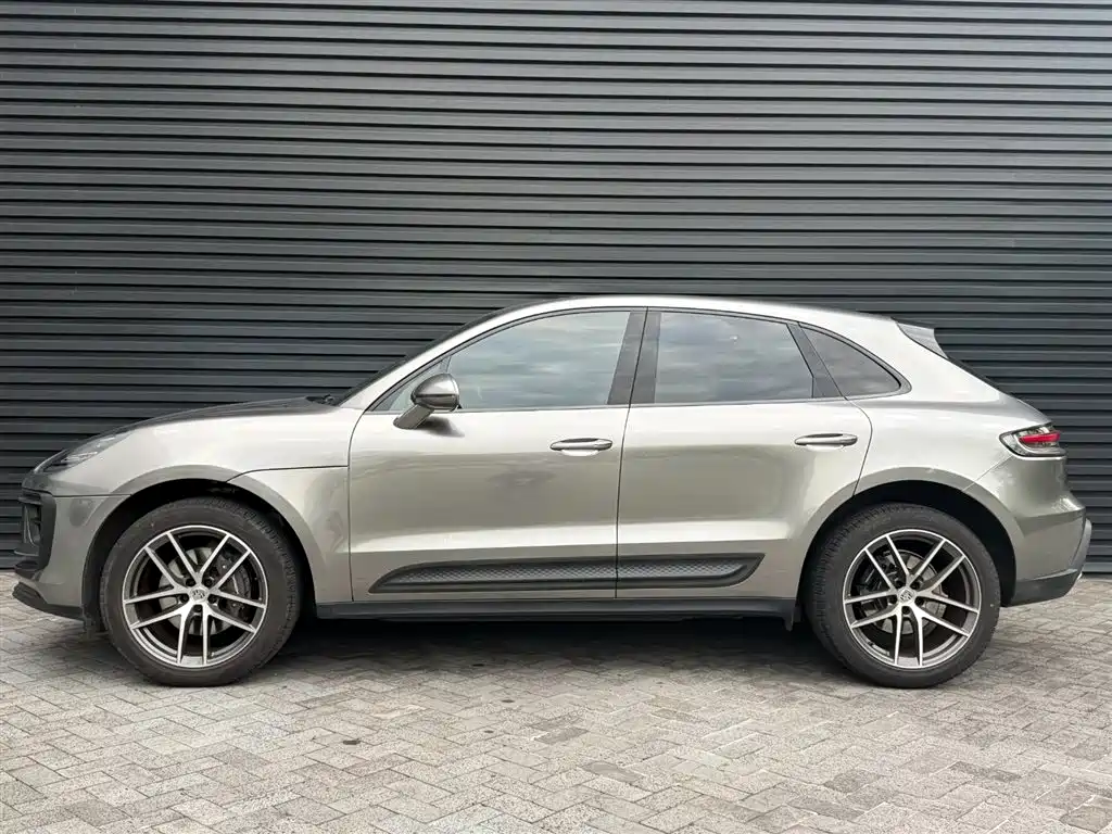 Porsche Macan — фото 5