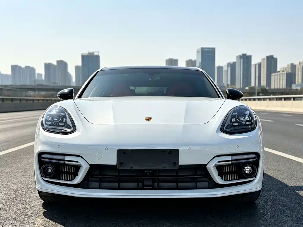 Porsche Panamera — фото 2