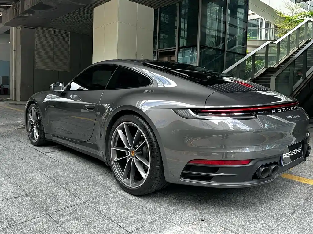 Porsche 911 — фото 4