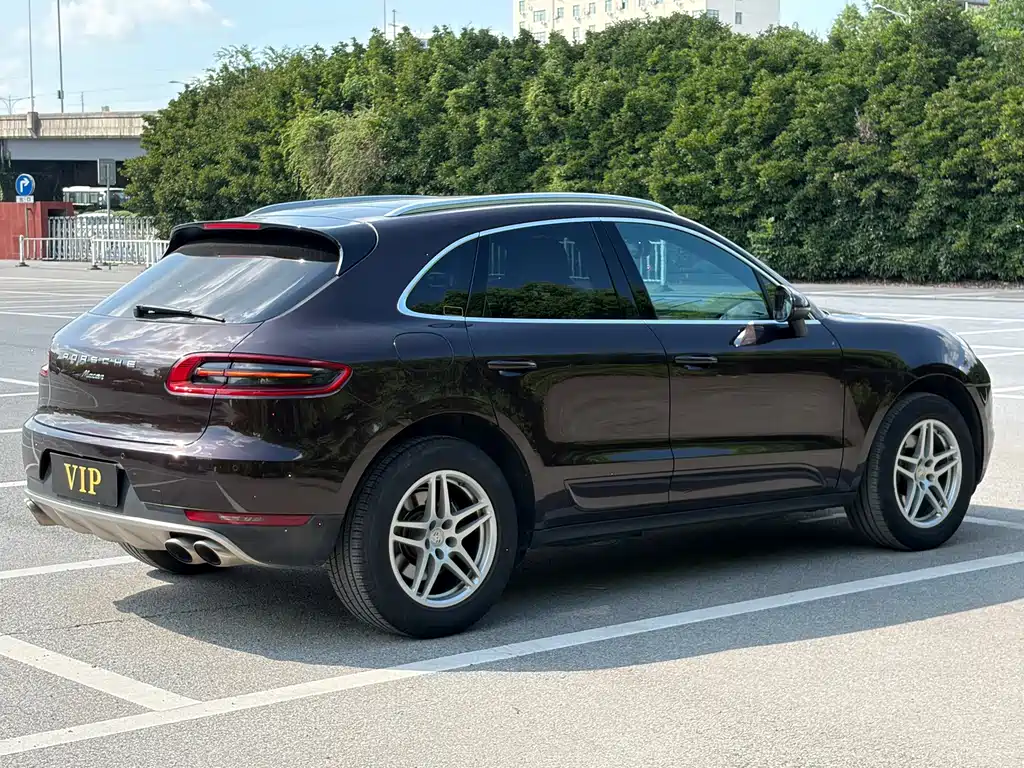 Porsche Macan — фото 6