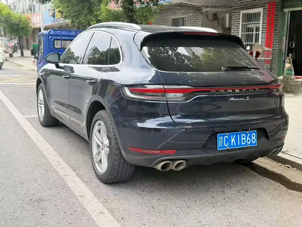 Porsche Macan — фото 4