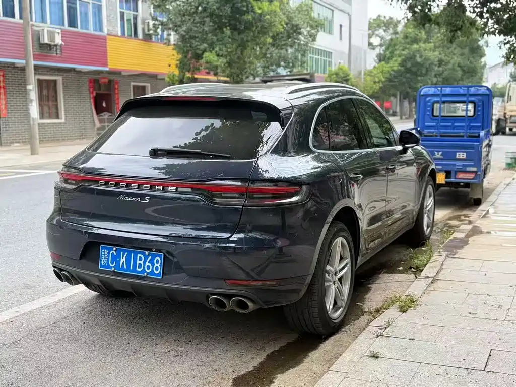 Porsche Macan — фото 5