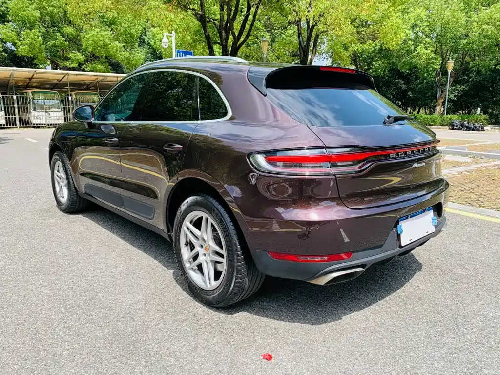 Porsche Macan — фото 7