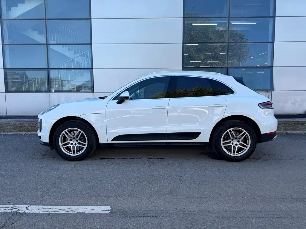Porsche Macan — фото 4