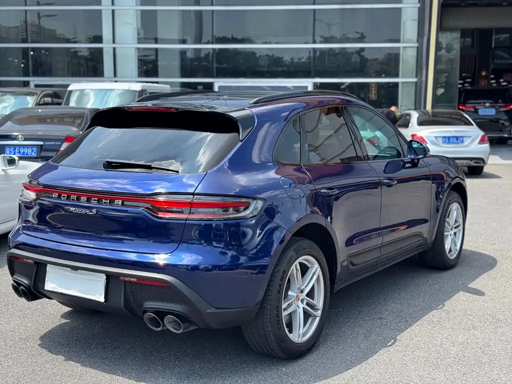 Porsche Macan — фото 5