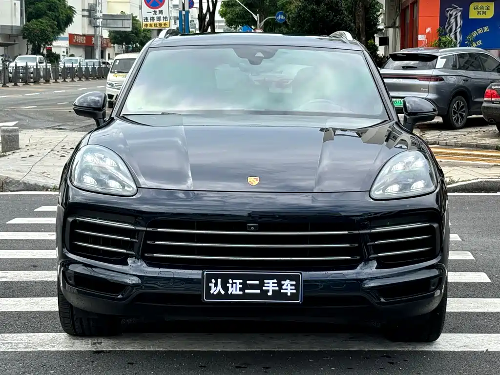 Porsche Cayenne — фото 5