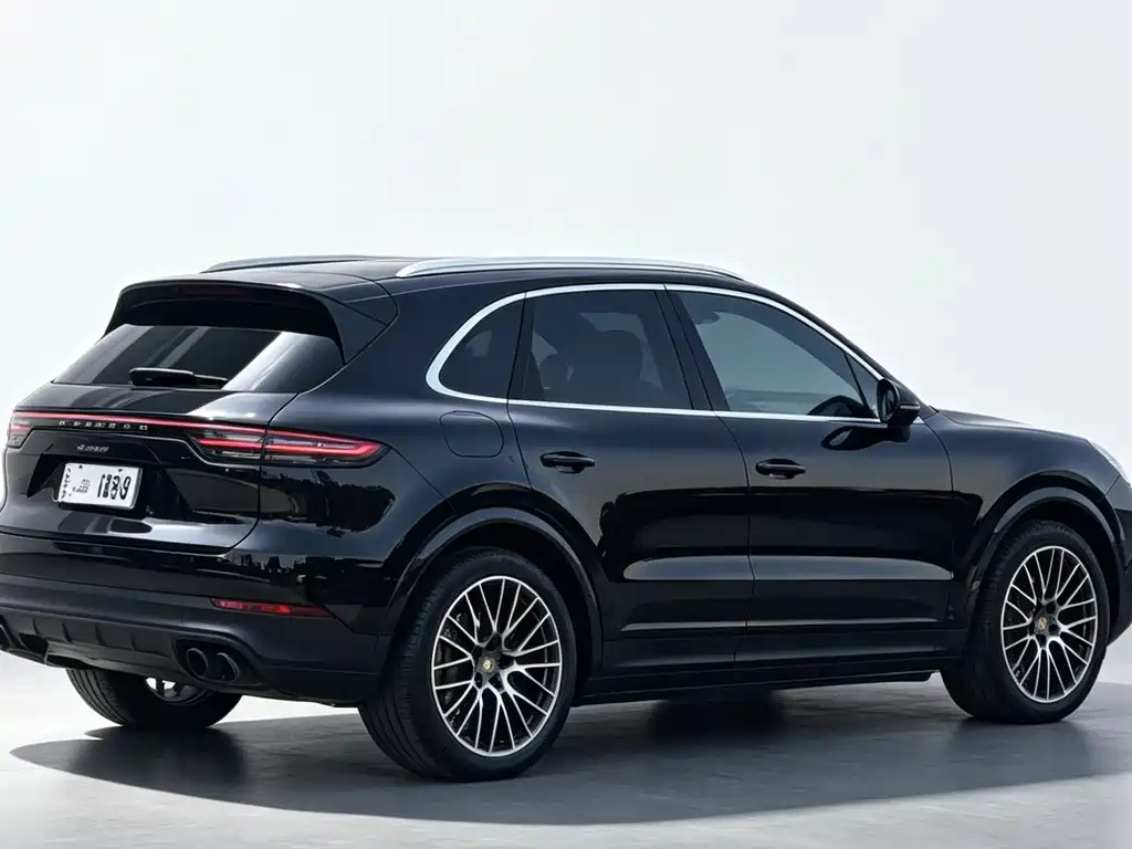 Porsche Cayenne — фото 6