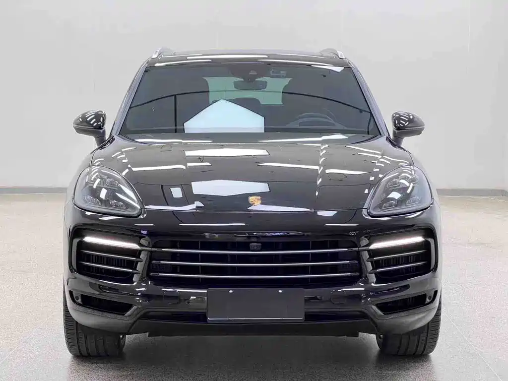 Porsche Cayenne — фото 2