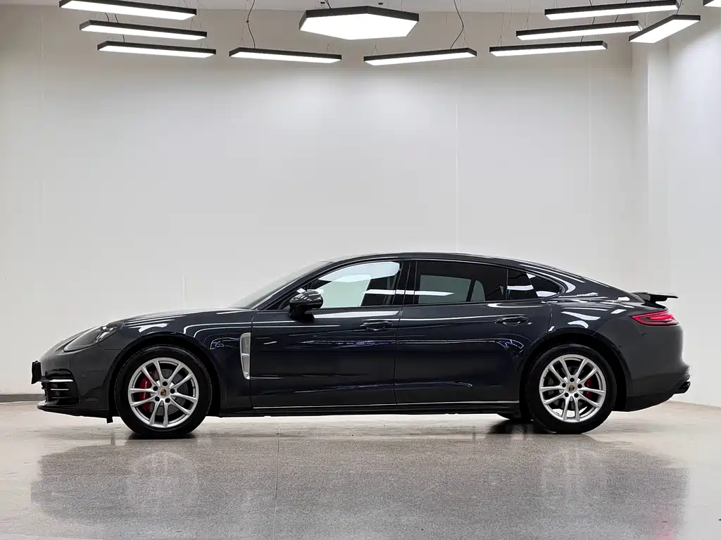 Porsche Panamera — фото 4