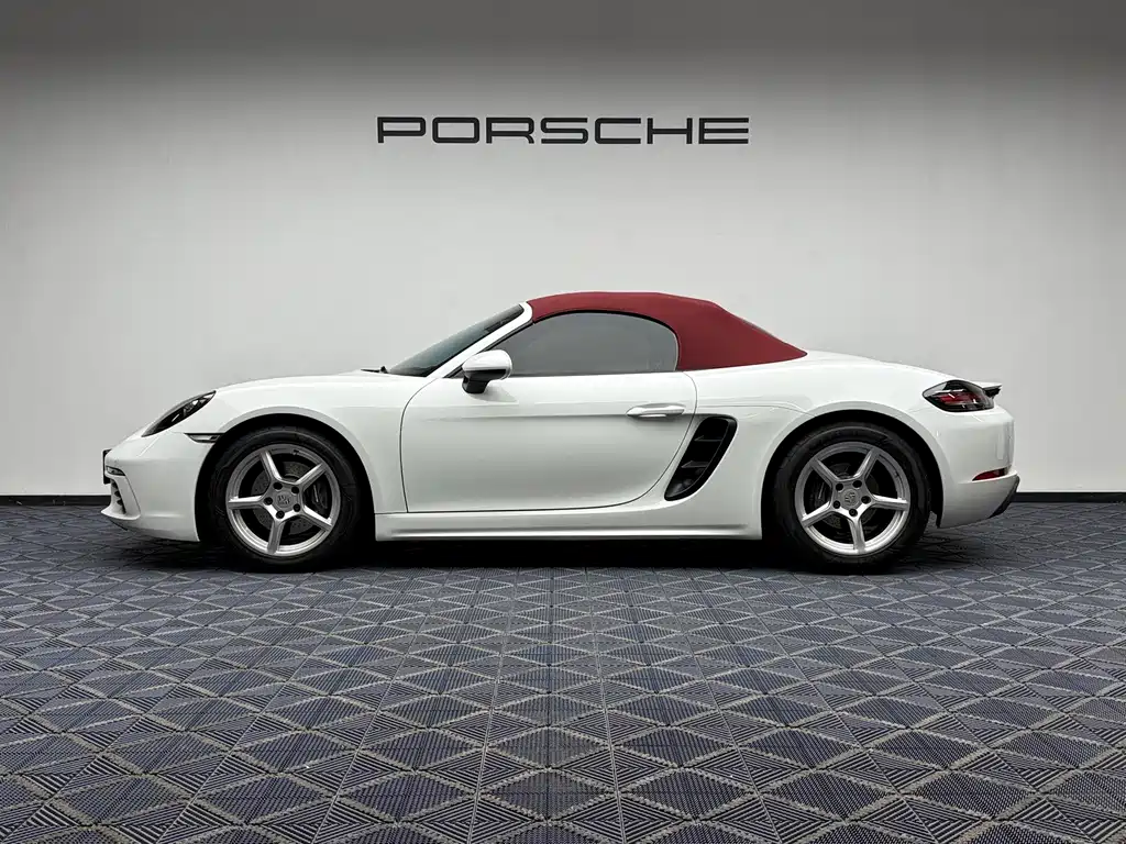 Porsche 718 — фото 4