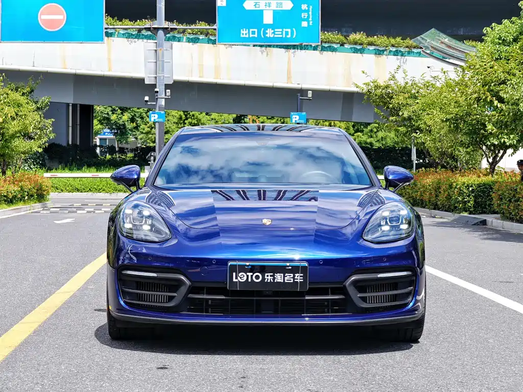 Porsche Panamera — фото 2