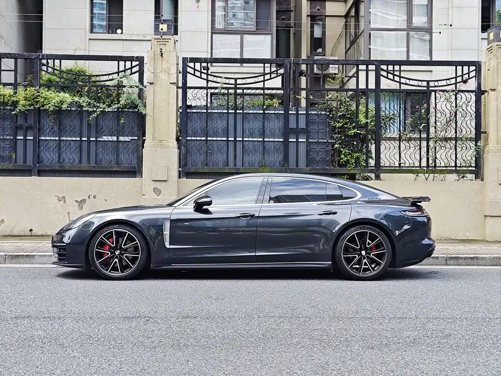 Porsche Panamera — фото 4
