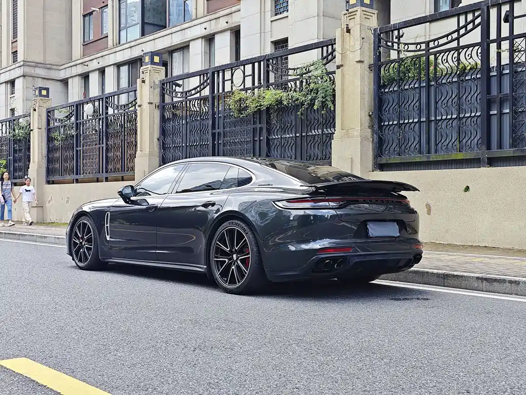 Porsche Panamera — фото 5