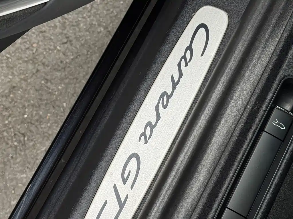 Porsche 911 — фото 19