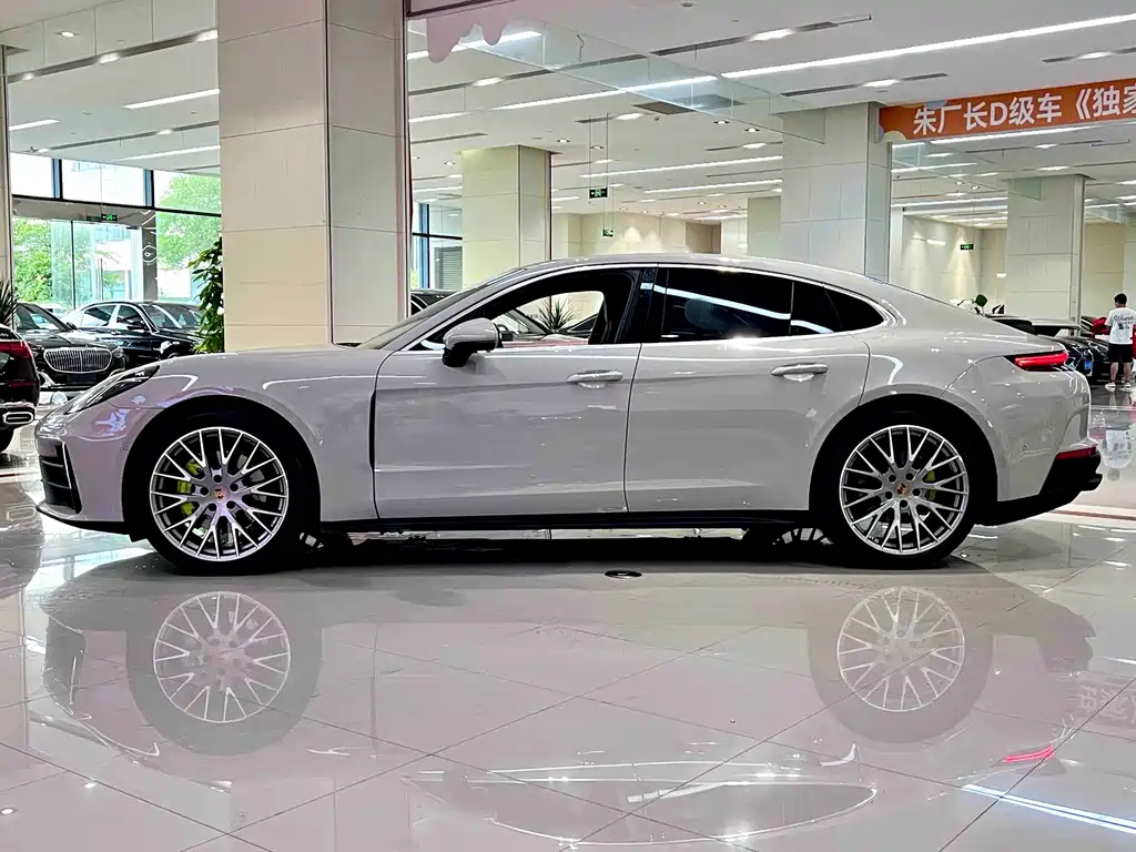 Porsche Panamera — фото 3