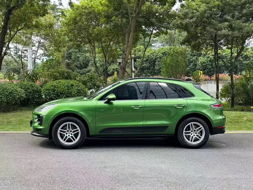 Porsche Macan — фото 5