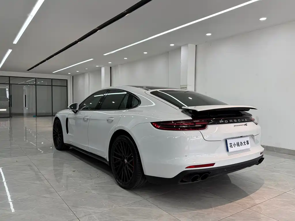 Porsche Panamera — фото 6