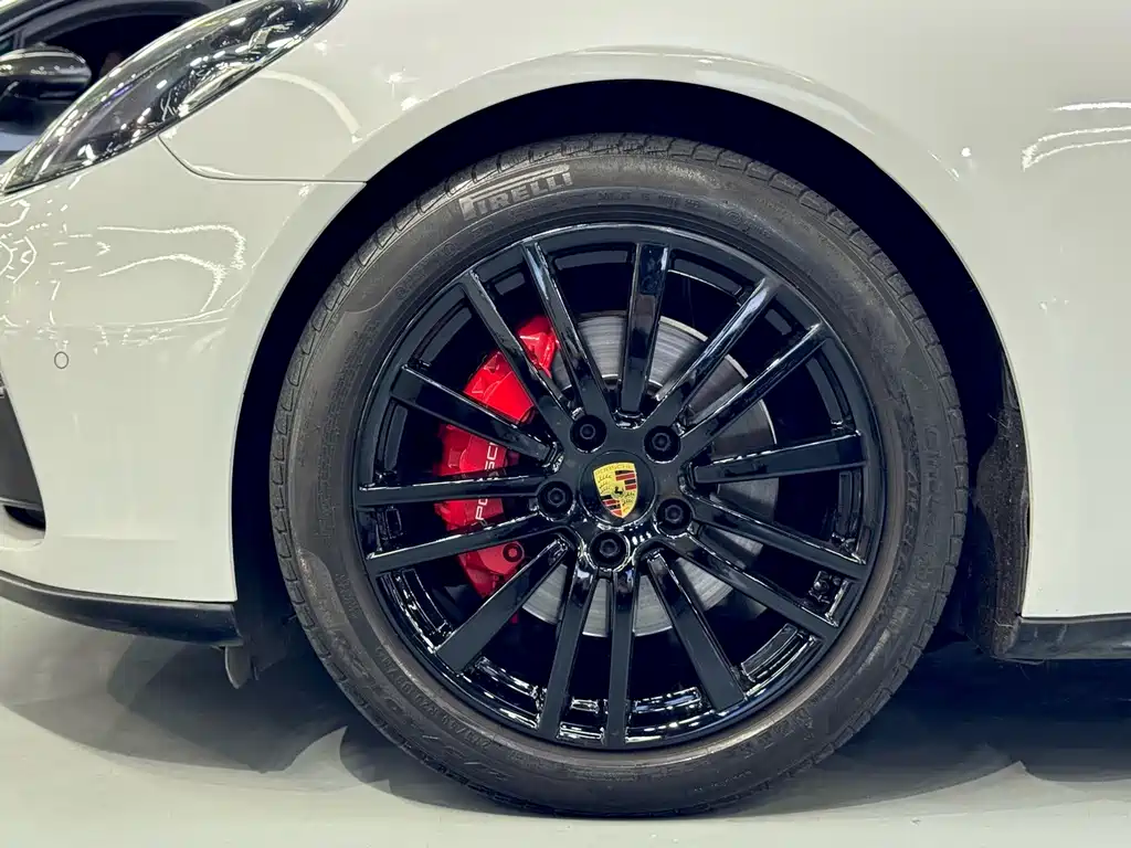 Porsche Panamera — фото 13