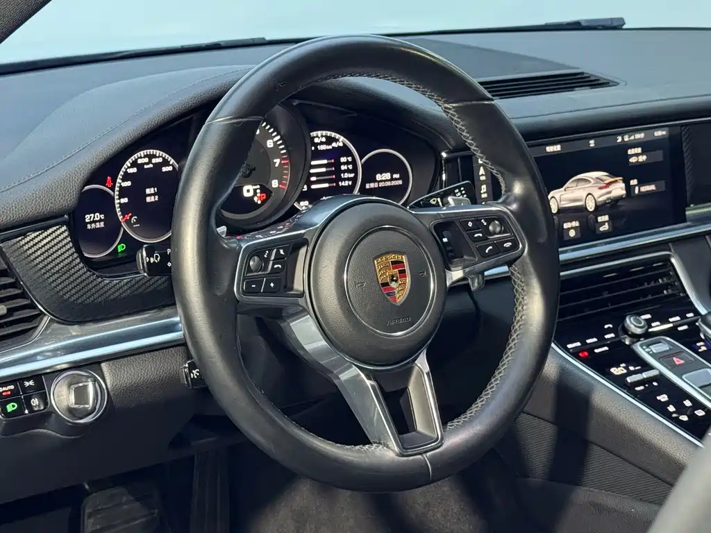 Porsche Panamera — фото 14