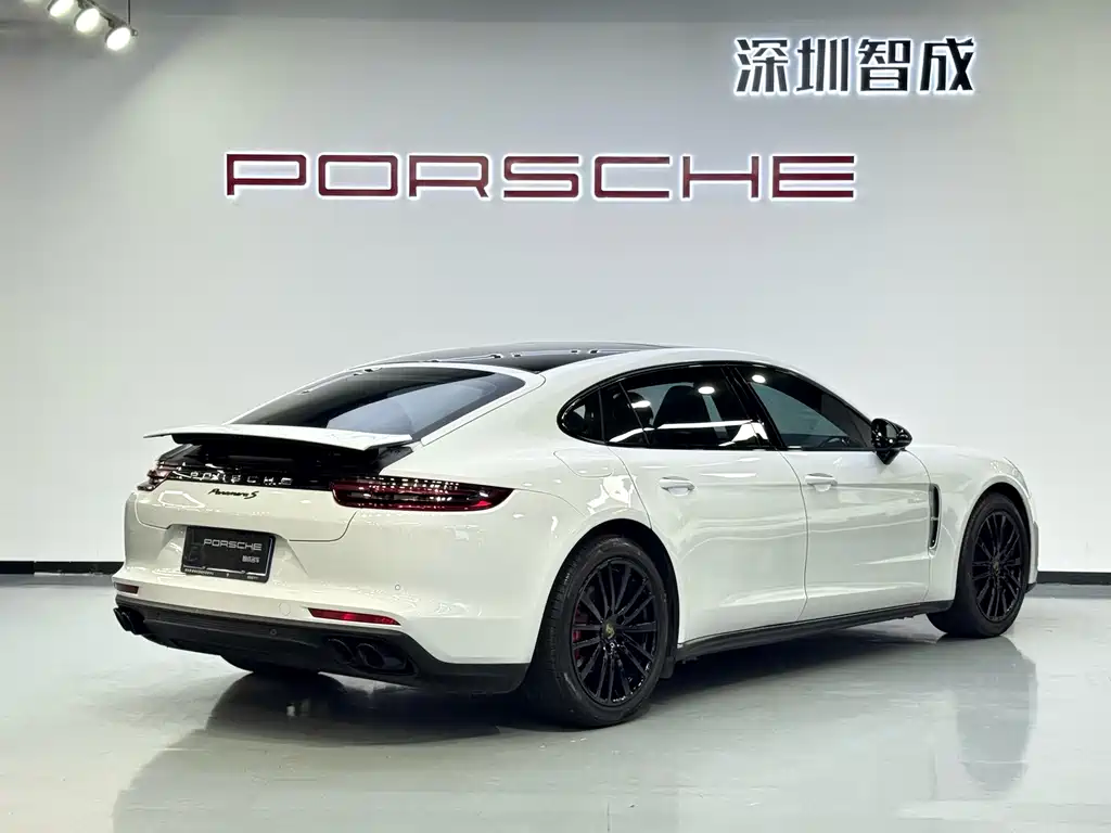 Porsche Panamera — фото 9