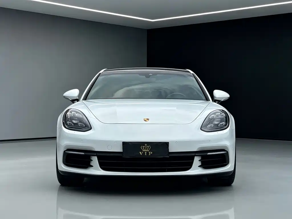 Porsche Panamera — фото 2