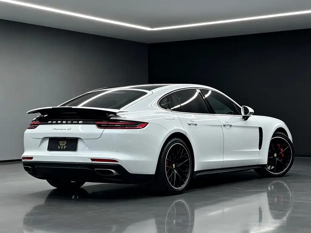 Porsche Panamera — фото 7