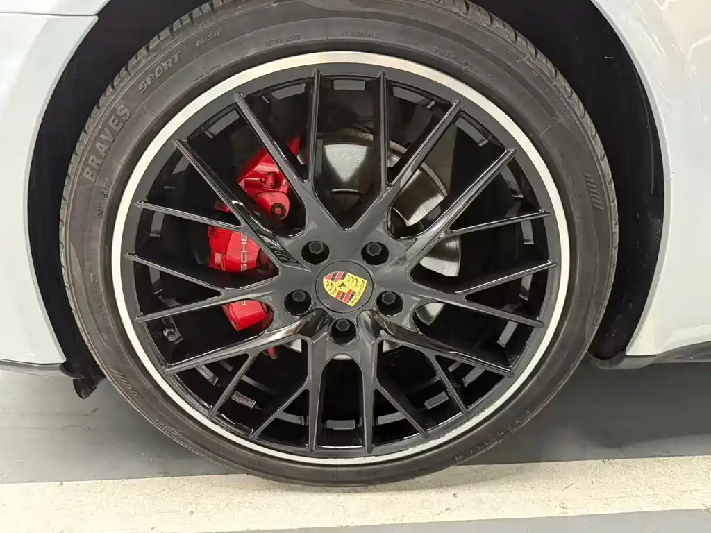 Porsche Panamera — фото 17
