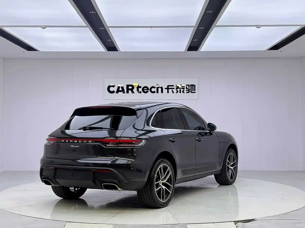 Porsche Macan — фото 5